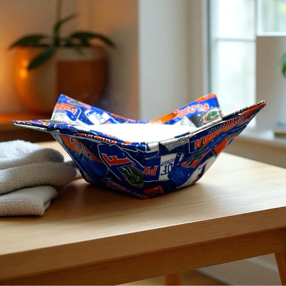 Hand Crafted Florida Gators Bowl Cozy Reversible Microwavable NCAA Team Fan Gift